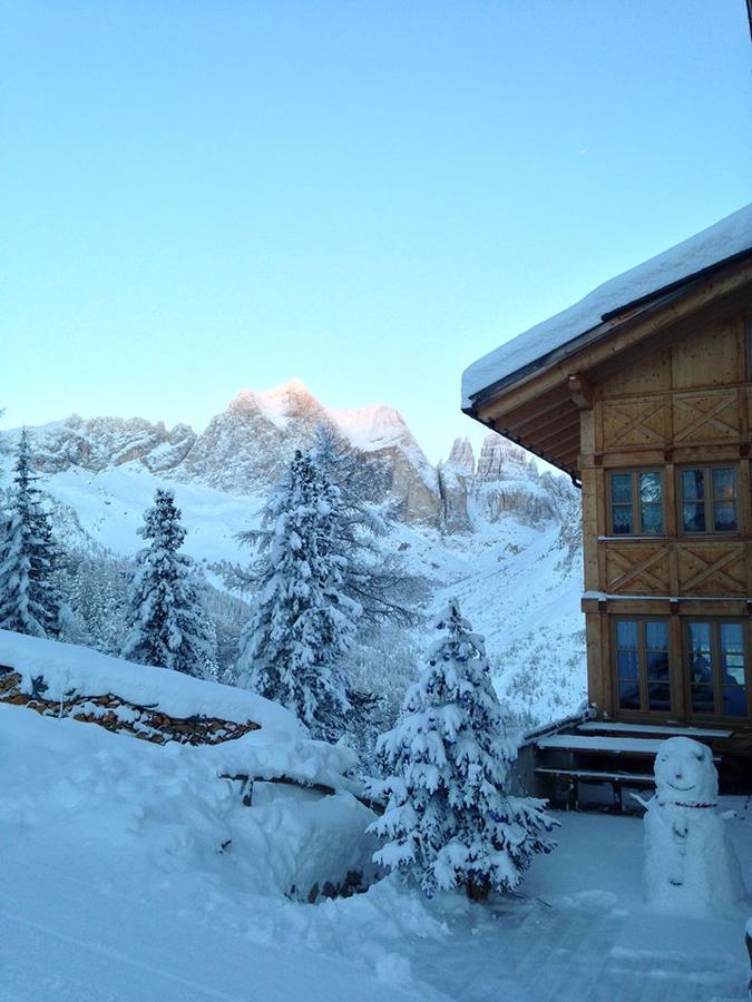 Rifugio Negritella Hotel Pozza di Fassa Eksteriør billede