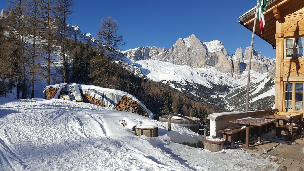 Rifugio Negritella Hotel Pozza di Fassa Eksteriør billede